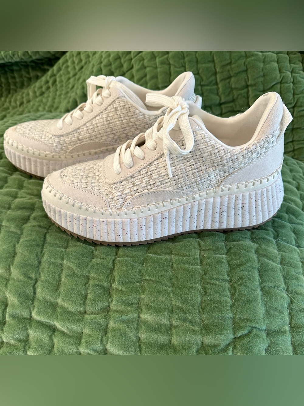 Universal Thread Platform Sneaker size 8 - Picture 2 of 6